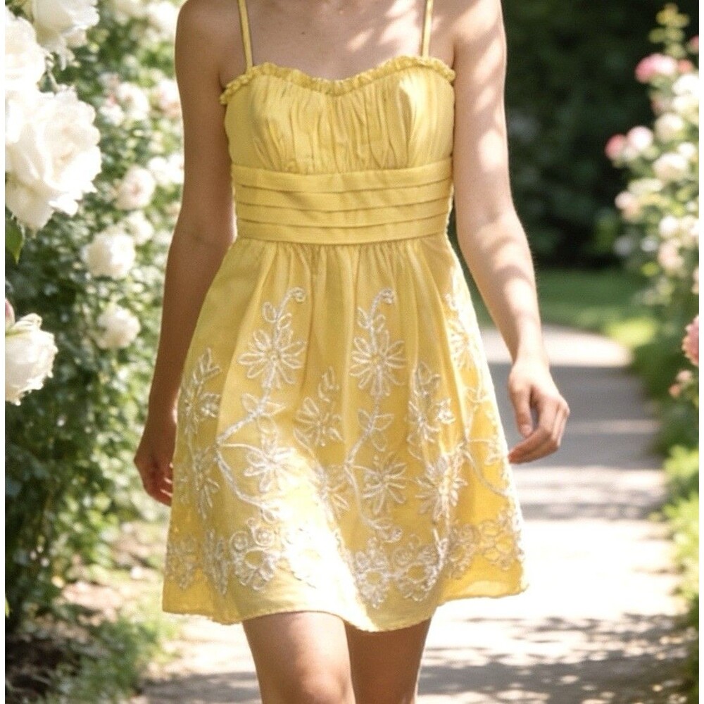 B DARLIN Sundress Yellow Soutache Pleated Waist Tulle Lined Mini Dress Size 10
